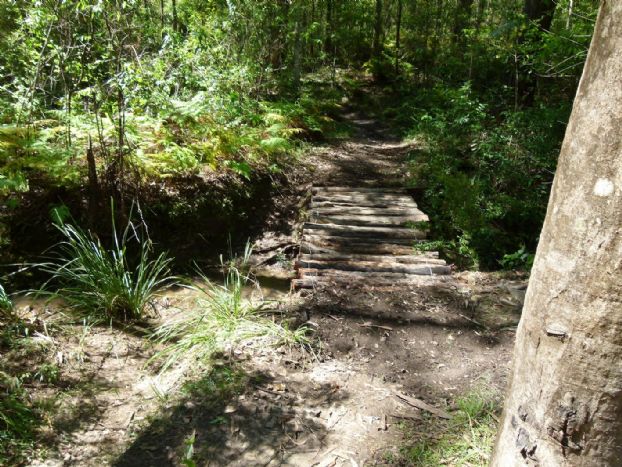 <p>Bridge on Happy Valley January 2015</p>