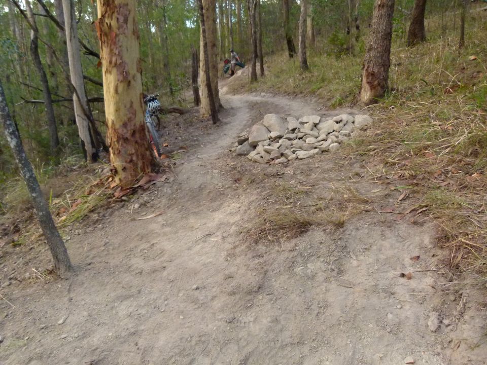 Climbing and descending lines from below